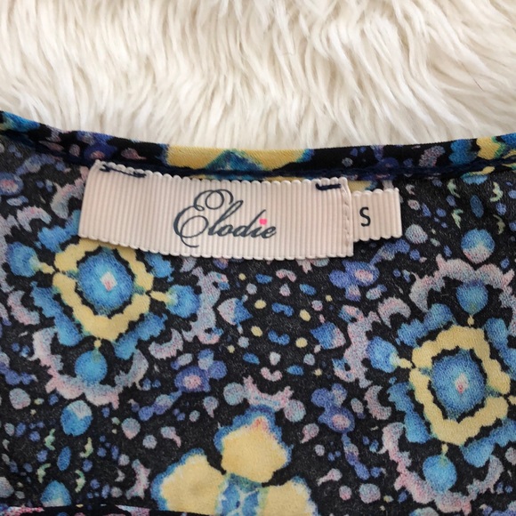 Elodie navy tank with keyhole back - Picture 3 of 3